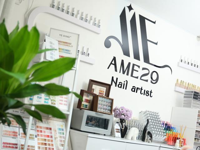 AME29 Nail ロゴウォールとカラーチャート